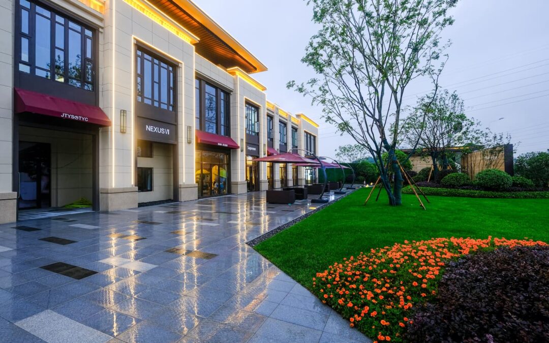 Hiring a Commercial Lawn Care & Landscape Maintenance Contractor in New Jersey